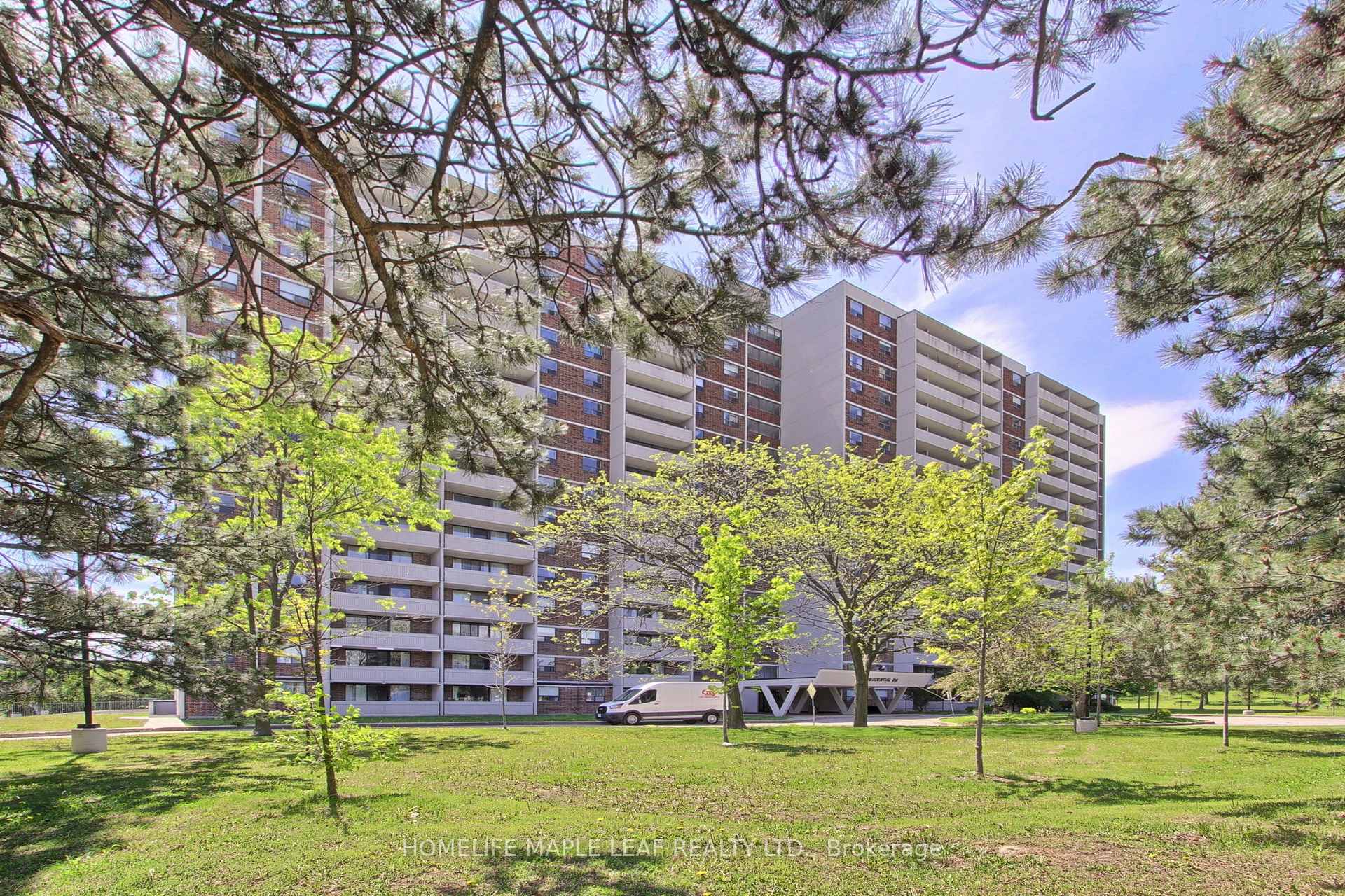 301 Prudential Drive 309, Toronto E04, ON M1P 4V3