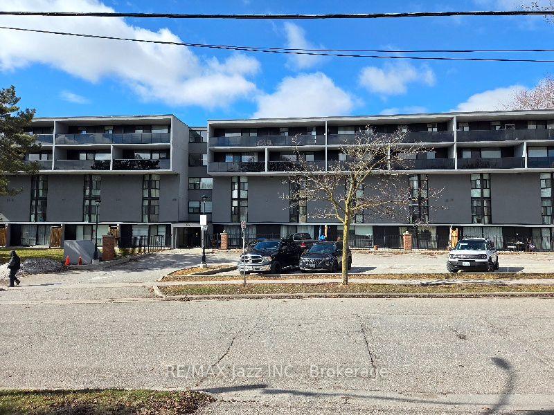 454 Centre Street S 108, Oshawa, ON L1H 4C2