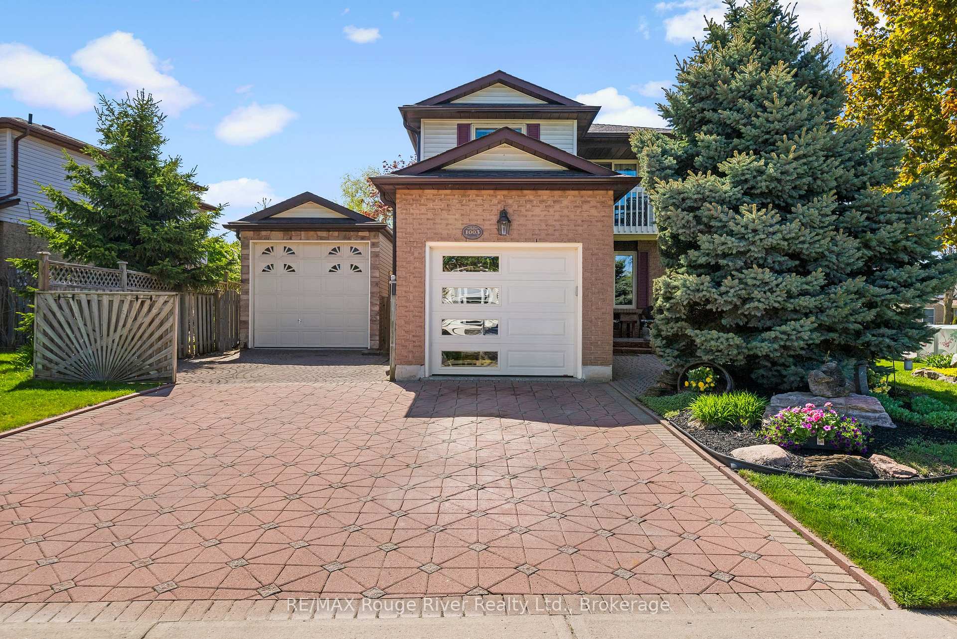 1003 Renaissance Drive, Oshawa, ON L1J 8B2