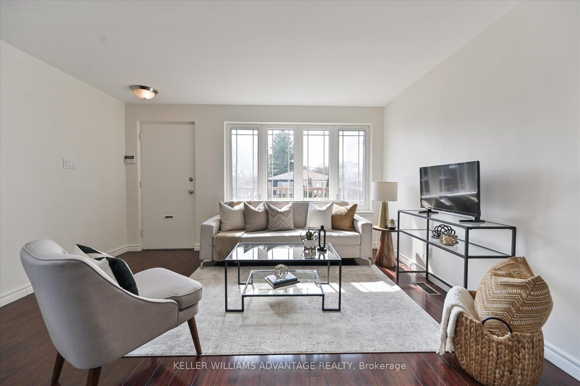 201 Linden Avenue, Toronto E04, ON M1K 3J1