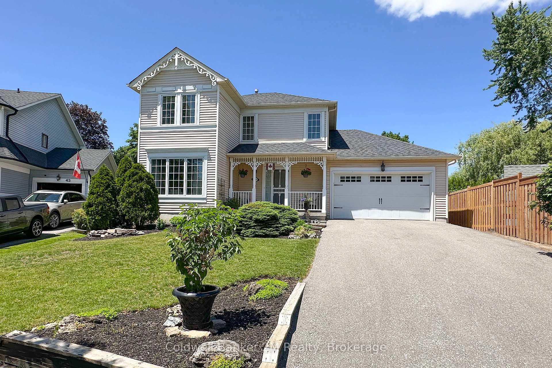 39 Poplar Park Crescent, Scugog, ON L9L 1E3
