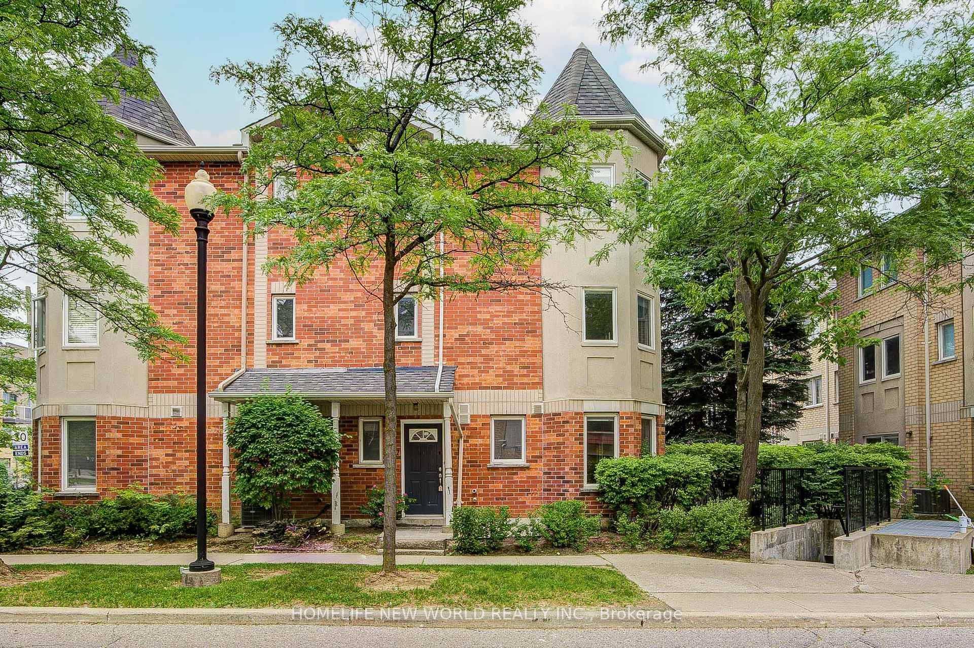 28 Rosebank Drive 1001, Toronto E11, ON M1B 5Z1