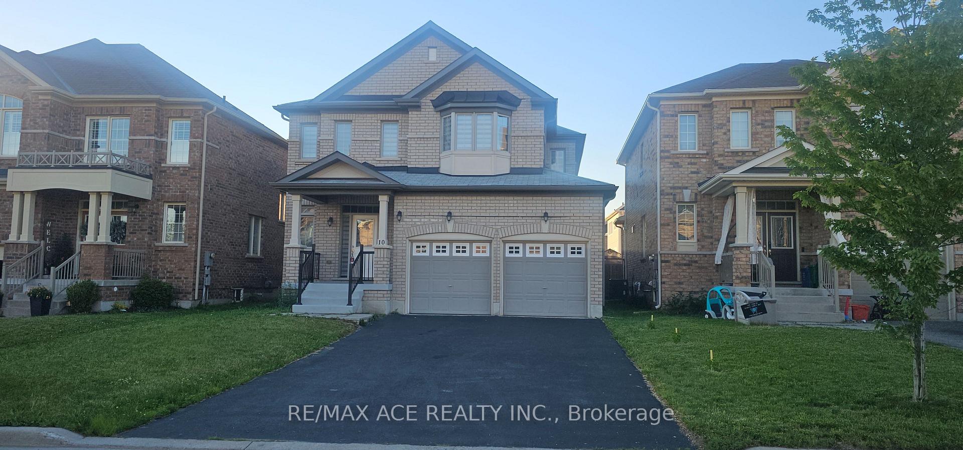 10 Gusul Avenue, Clarington, ON L1B 0K7