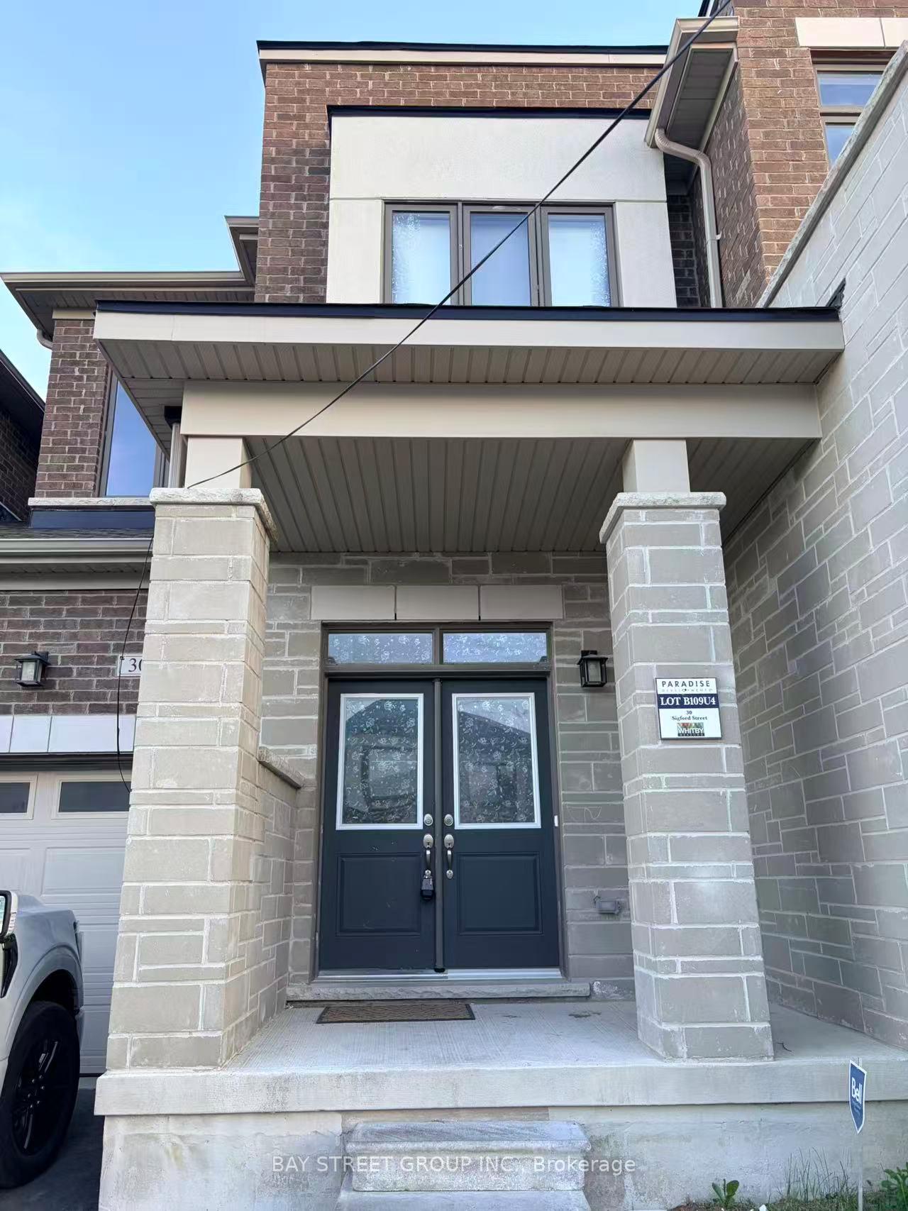 30 Sigford Street, Whitby, ON L1P 1Y2