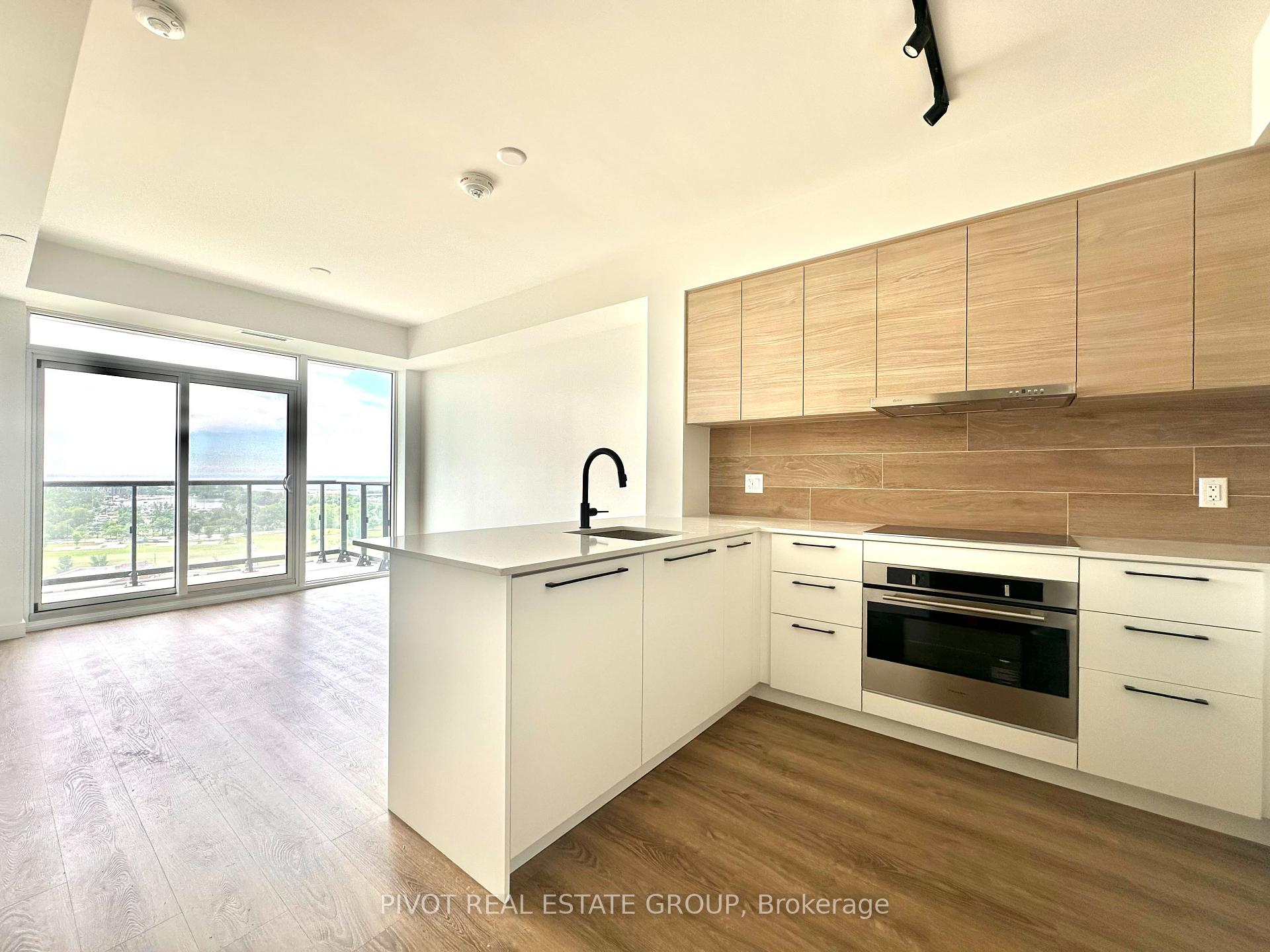 1050 Eastern Avenue 1107, Toronto E02, ON M4L 0B7
