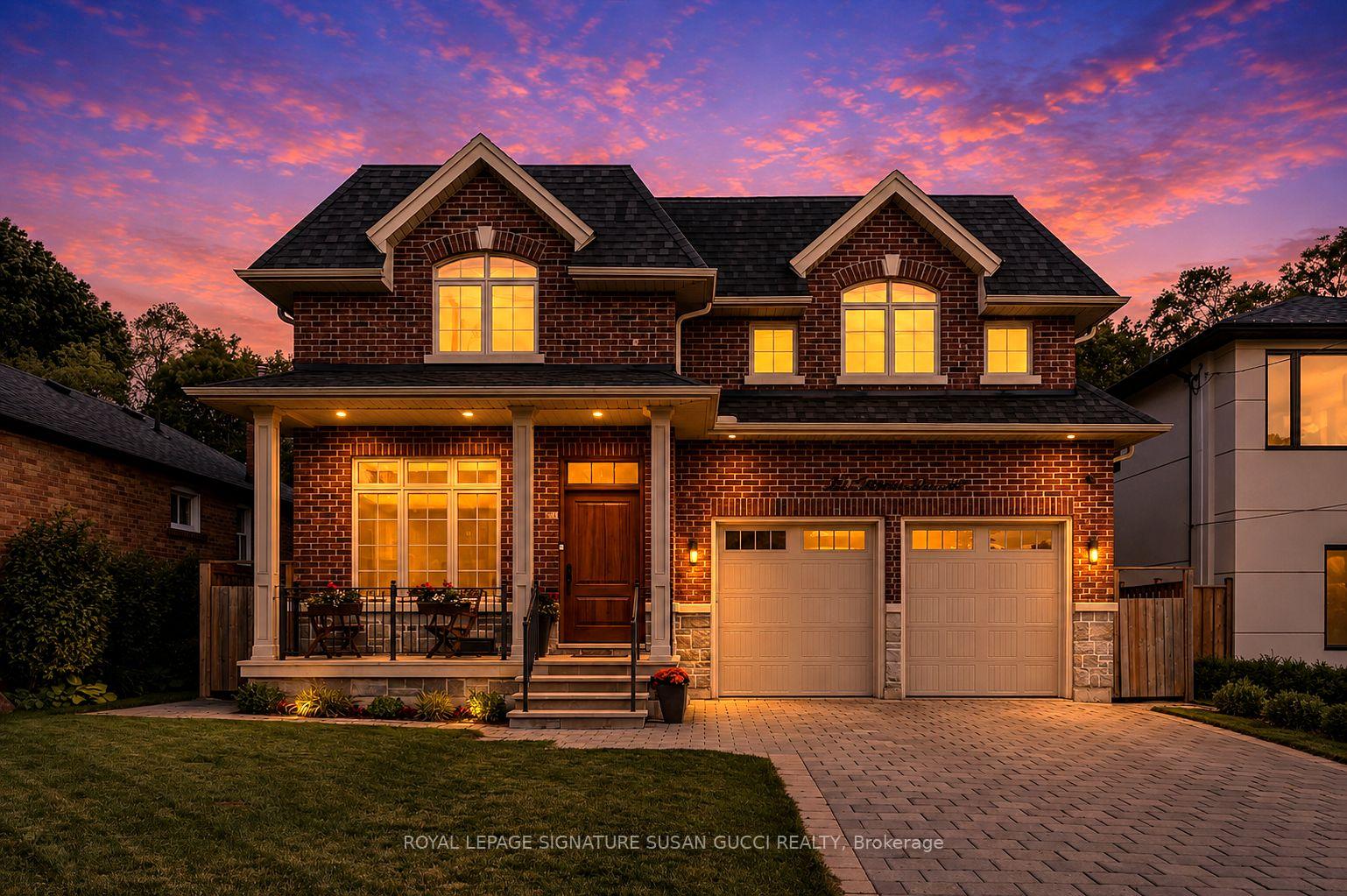 49 Ferris Road, Toronto E03, ON M4B 1G2