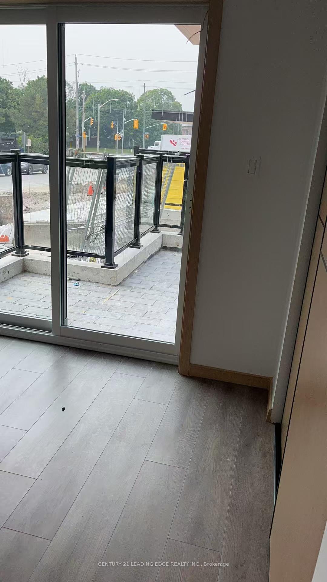 60 Morecambe Gate C101, Toronto E05 — photo 5 of 5