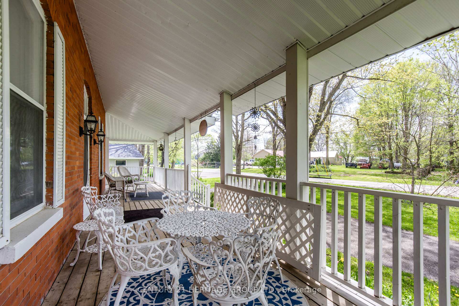 4 Thomas Street, Adjala-Tosorontio — photo 4 of 5