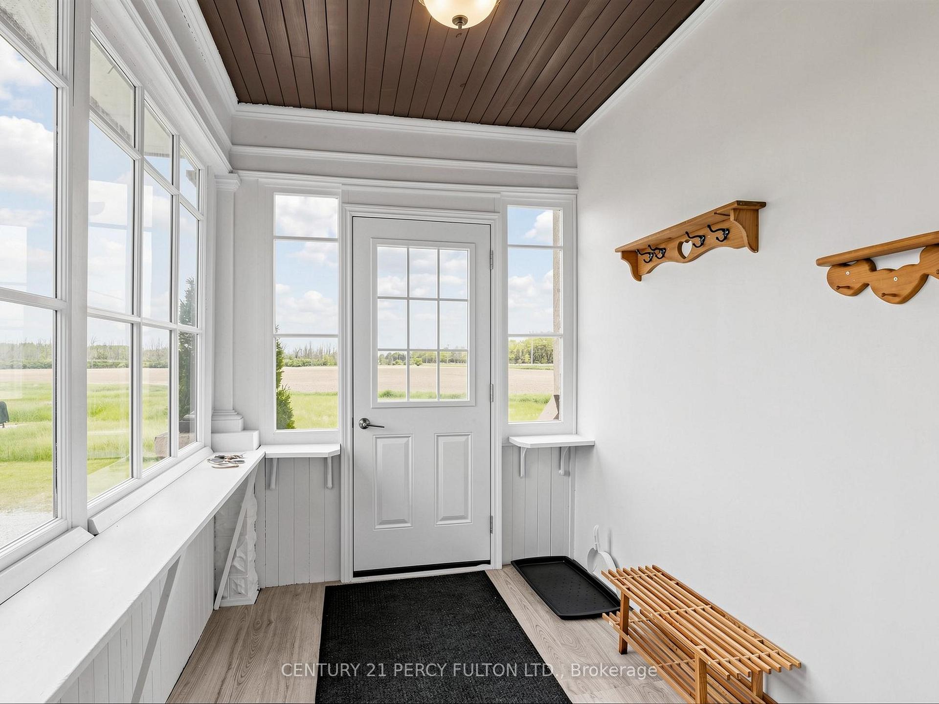 29018 Highway 48 N/A, Georgina — photo 4 of 5