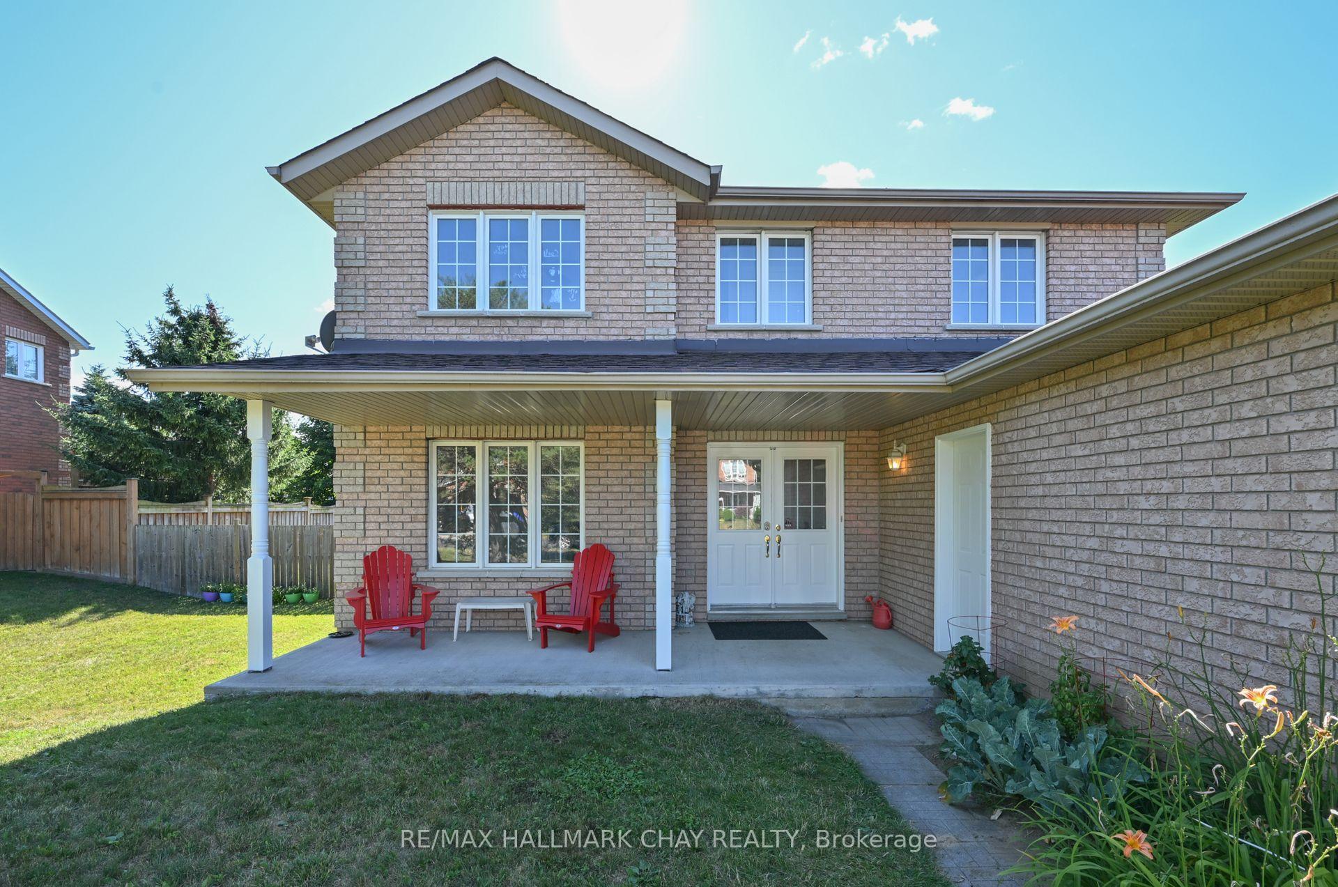 16 Brian Crescent, Adjala-Tosorontio — photo 2 of 5