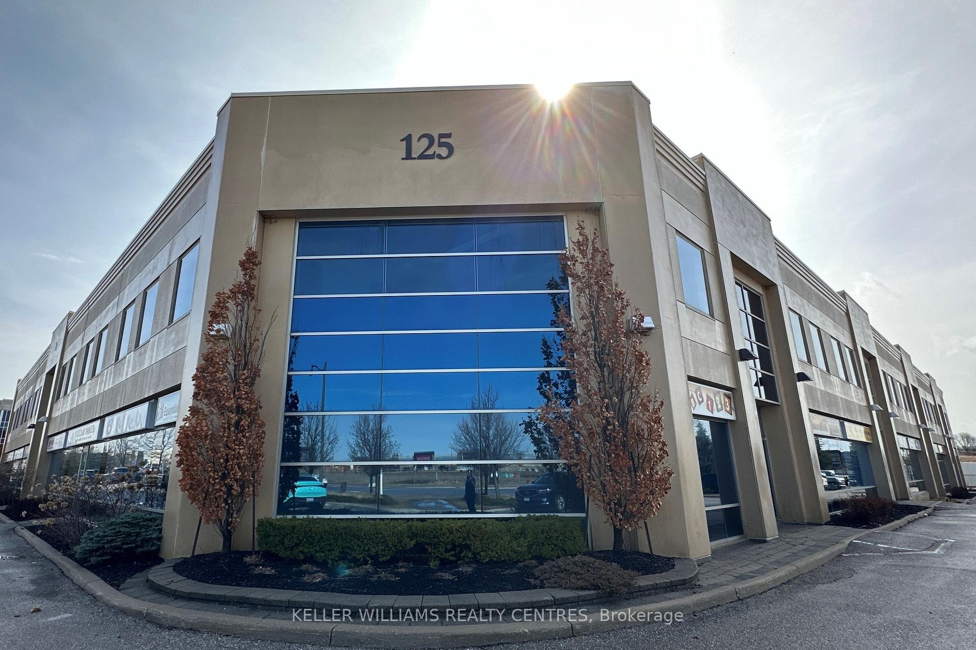 125 Don Hillock Drive Unit 7, Aurora, ON L4G 0H8 — Aurora, Ontario