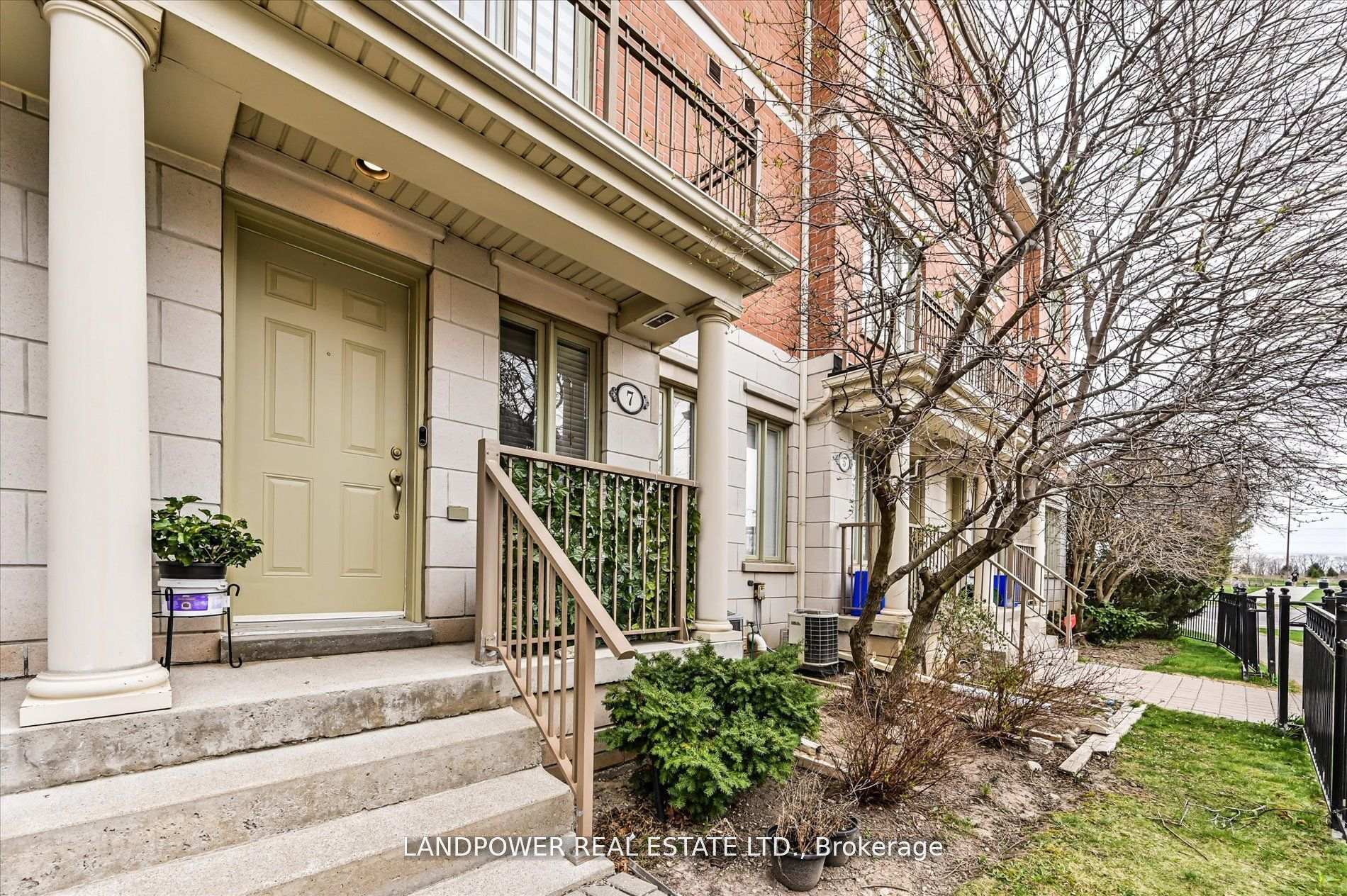 residential Property Image no.1