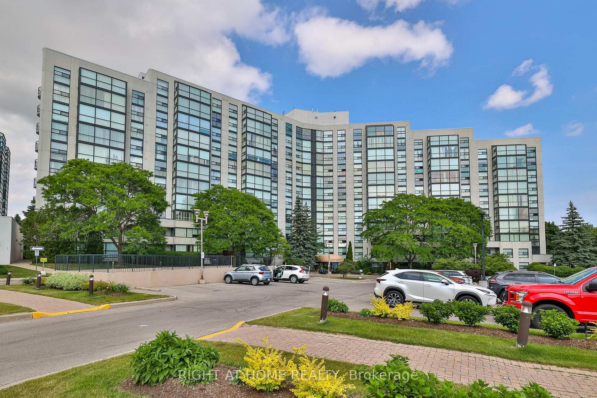 residential Property Image no.1