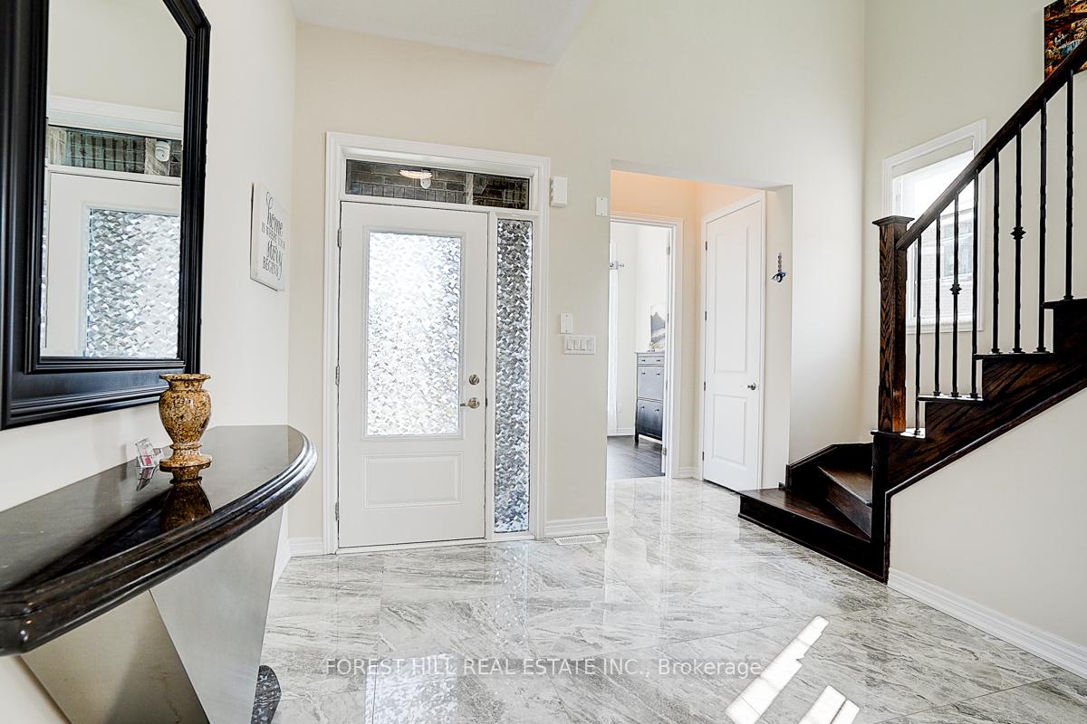 21 Dorothy Caine Crescent, Georgina — photo 3 of 5