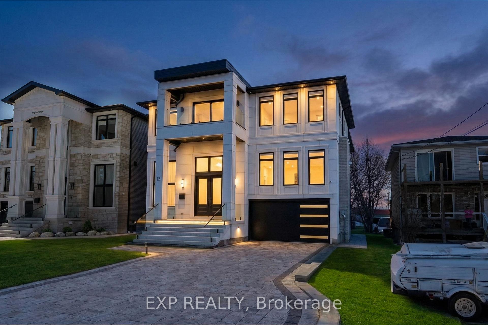 12 Canal Street, Georgina — photo 2 of 5