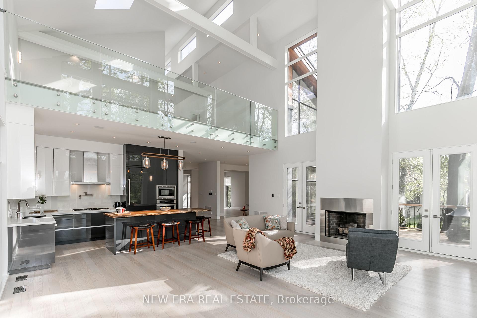 767 Cedarvale Drive, Innisfil, ON L9S 4L2