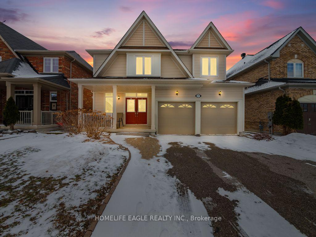 37 Bramsey Street, Georgina — photo 2 of 5