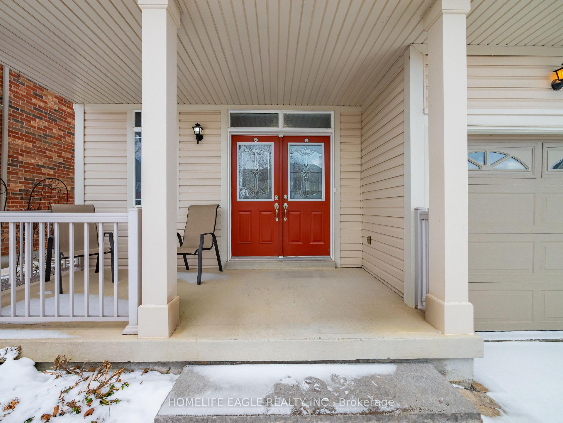 37 Bramsey Street, Georgina — photo 3 of 5