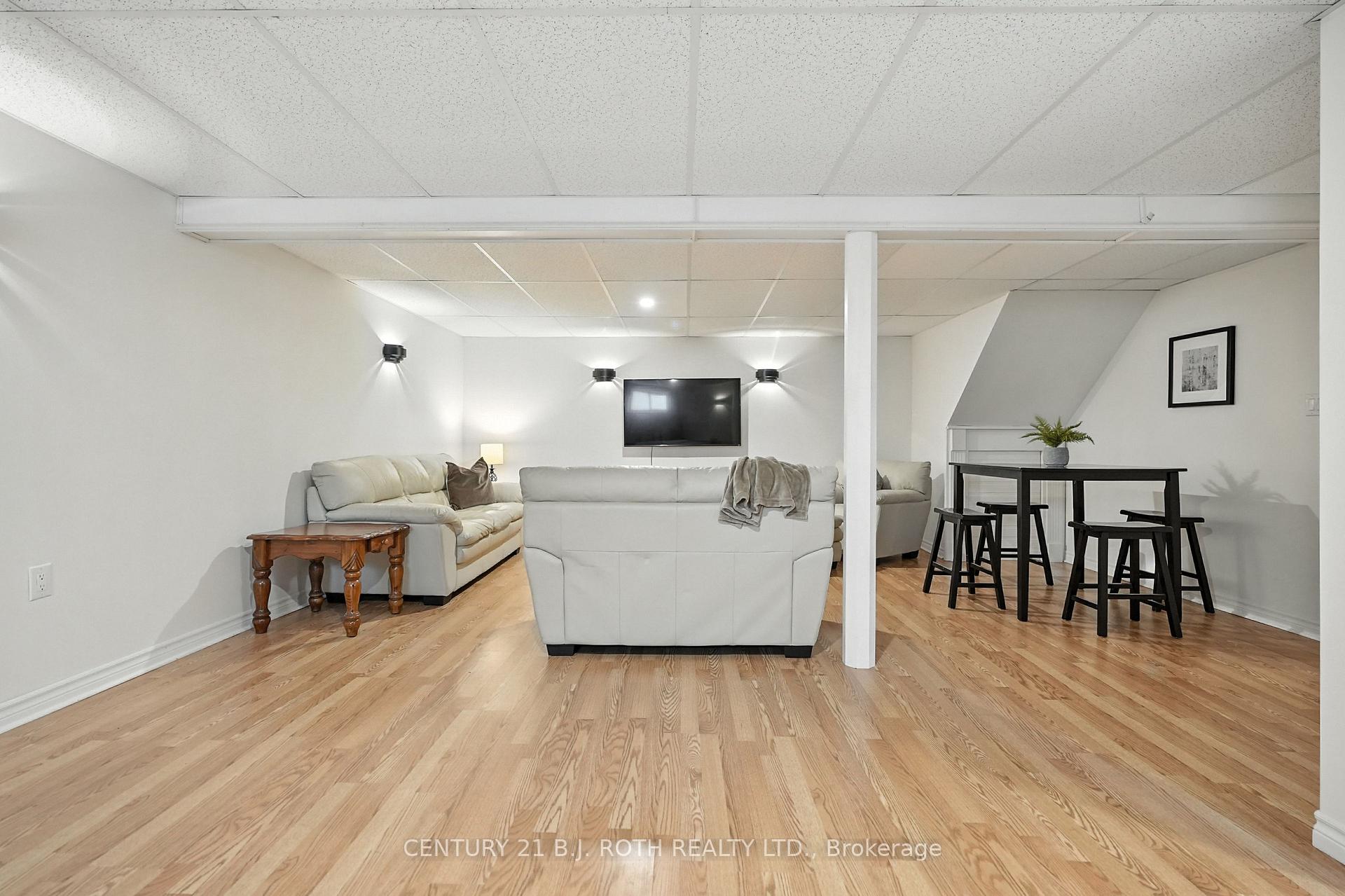 41 Market Street Basement, Adjala-Tosorontio — photo 2 of 5