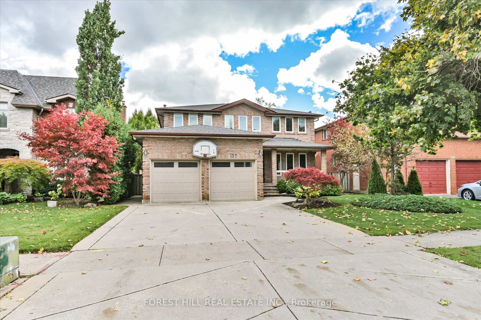 137 Marsi Road, Richmond Hill, ON L4C 5R3
