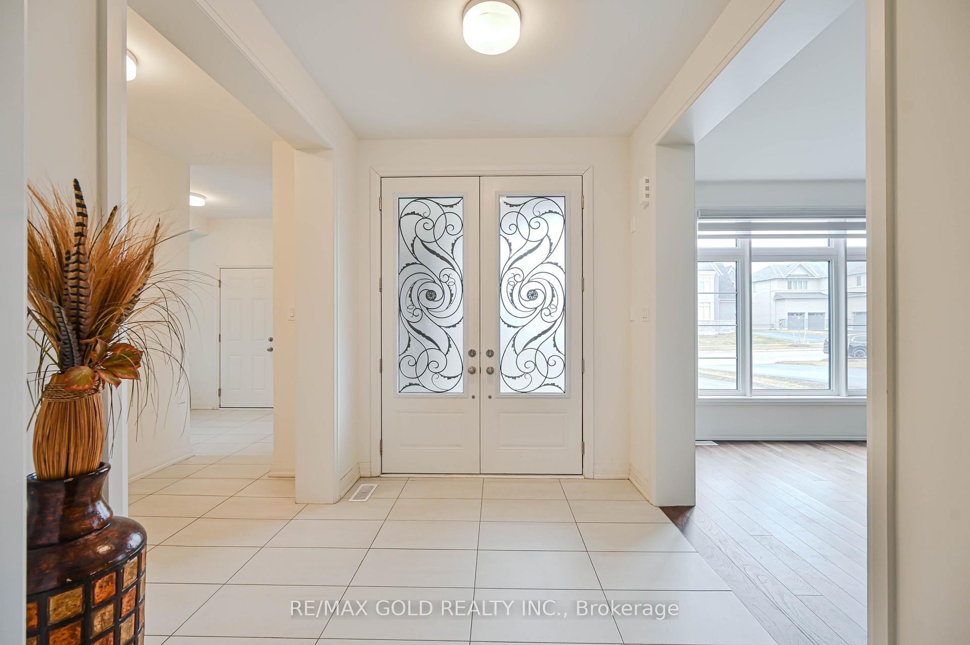 5 Elderberry Way, Adjala-Tosorontio — photo 4 of 5