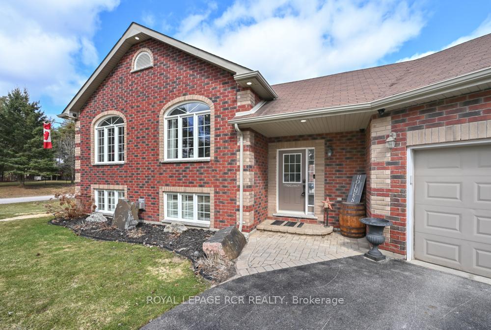 10 Fisher Drive, Adjala-Tosorontio — photo 3 of 5