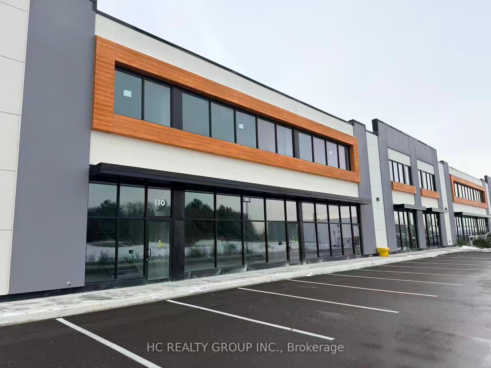 175 Melvin Robson Avenue I07, Aurora, ON L4G 4B9