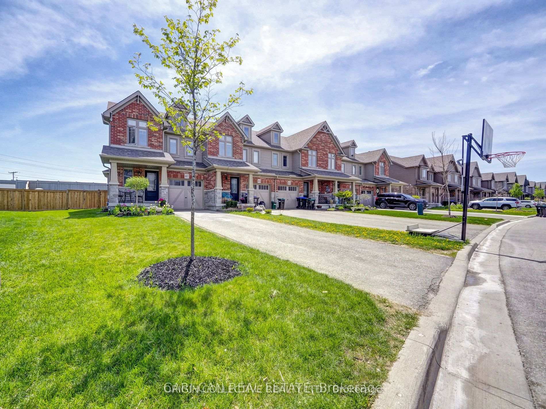 187 Hutchinson Dr, New Tecumseth — photo 3 of 5