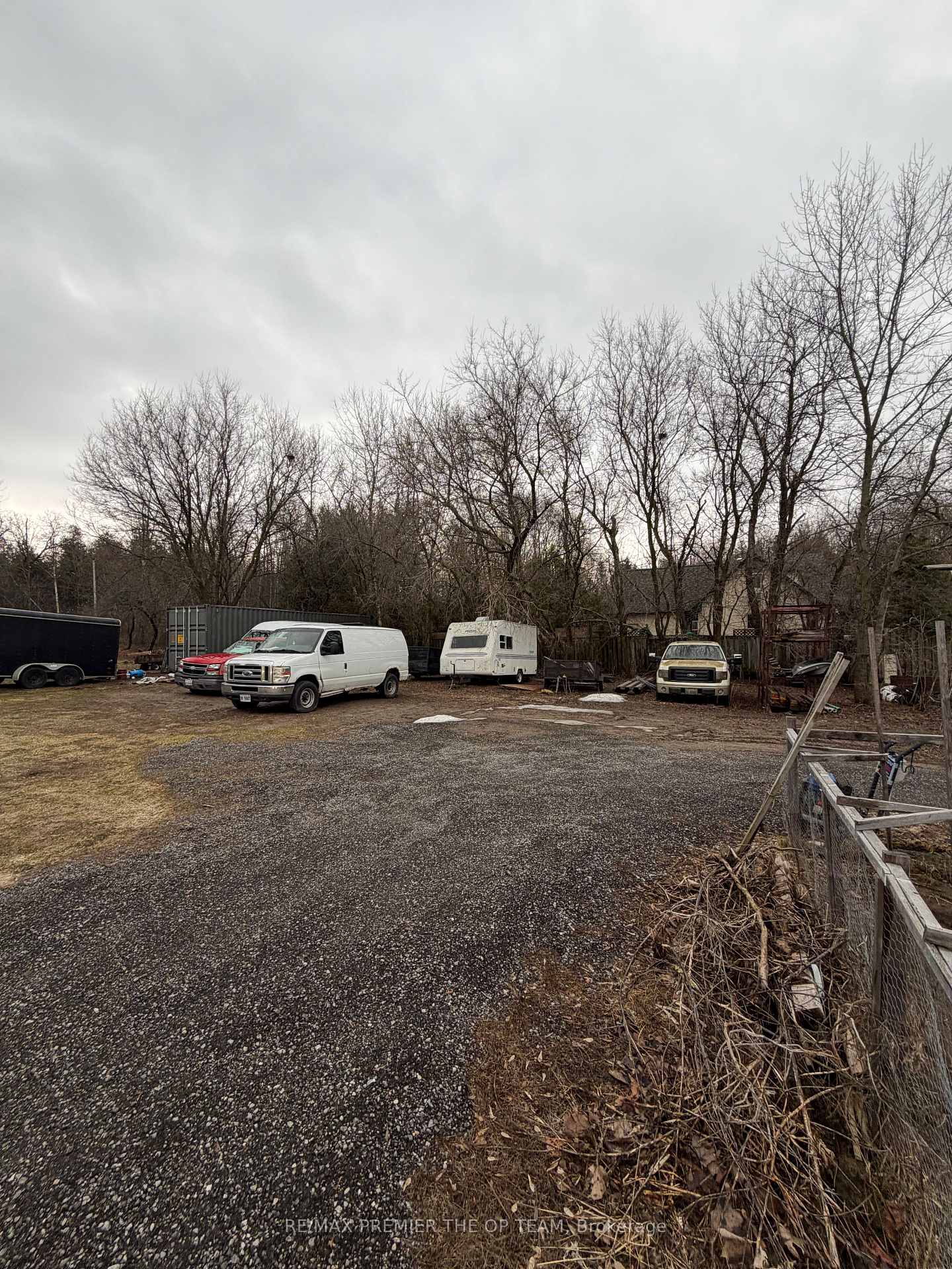 1130 Mulock Drive, Newmarket, ON L3Y 9C2