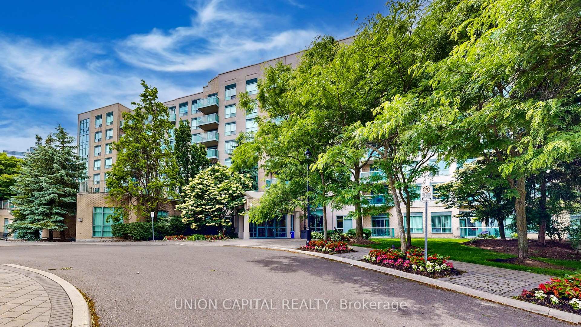 3 Ellesmere Street 217, Richmond Hill, ON L4B 4N2