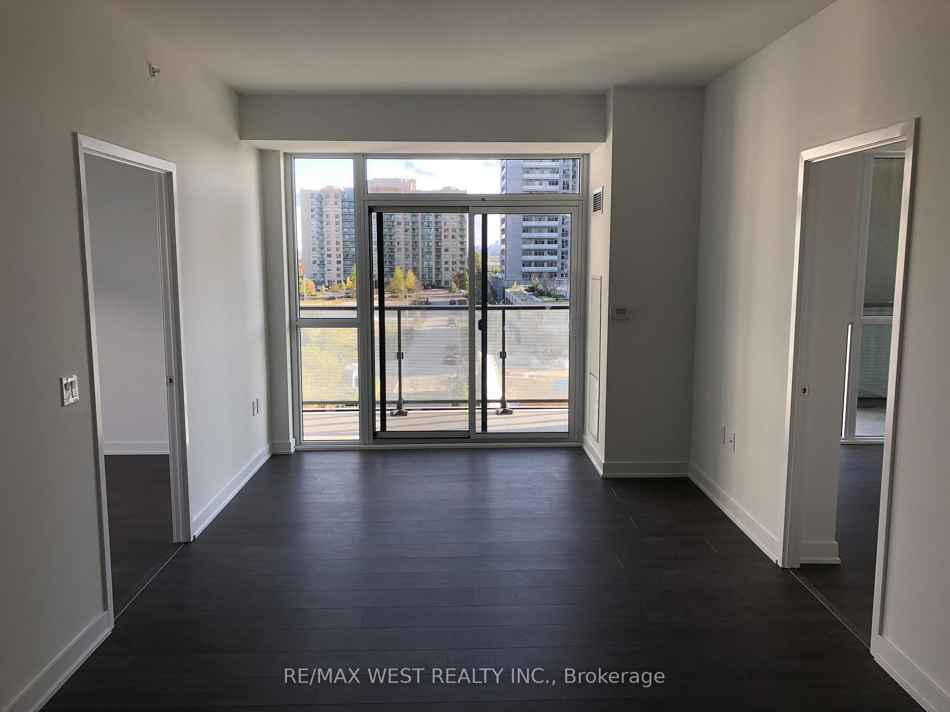 75 Oneida Crescent, Richmond Hill, ON L4B 0H3