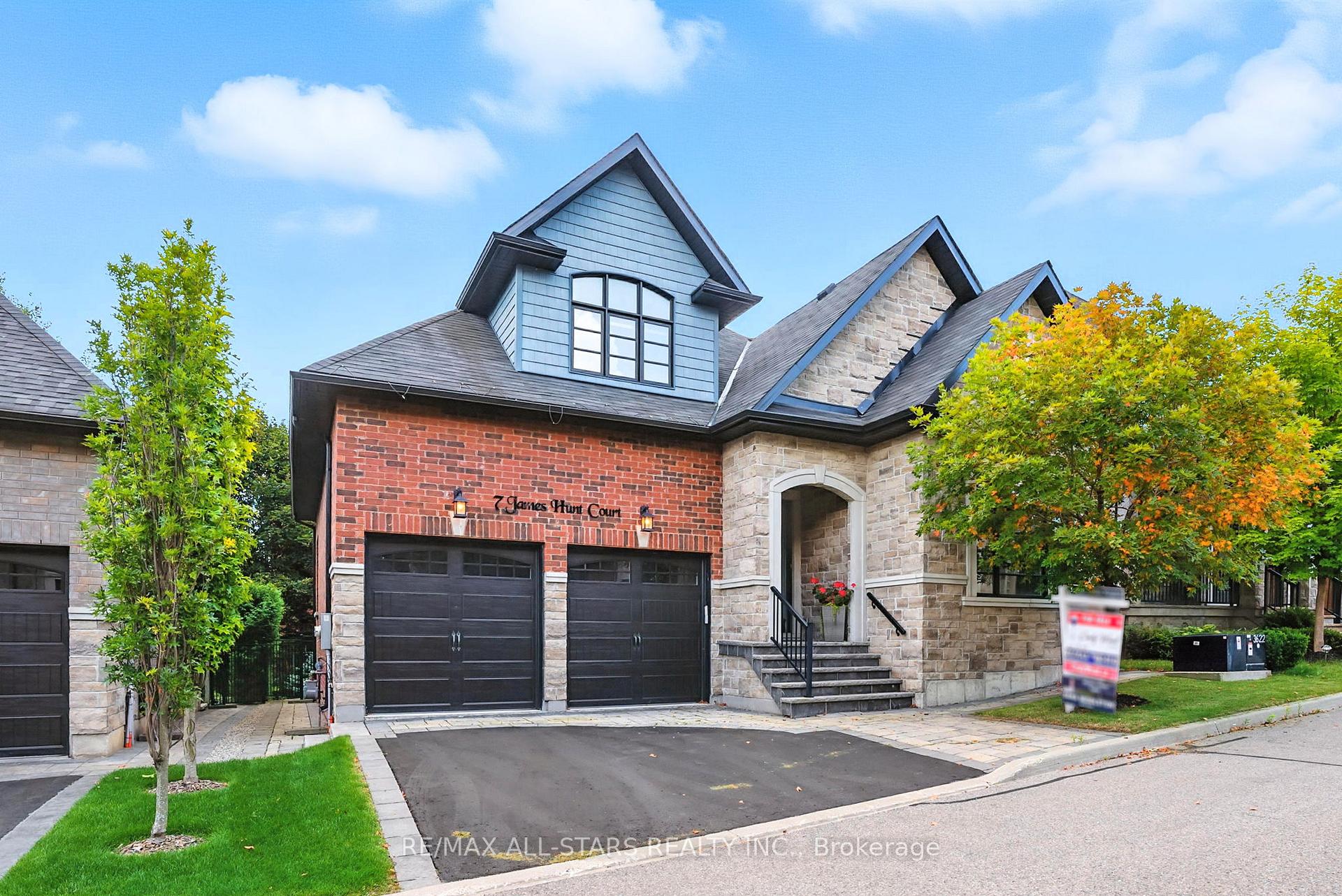 7 Os James Hunt Court, Uxbridge, ON L9P 0E3
