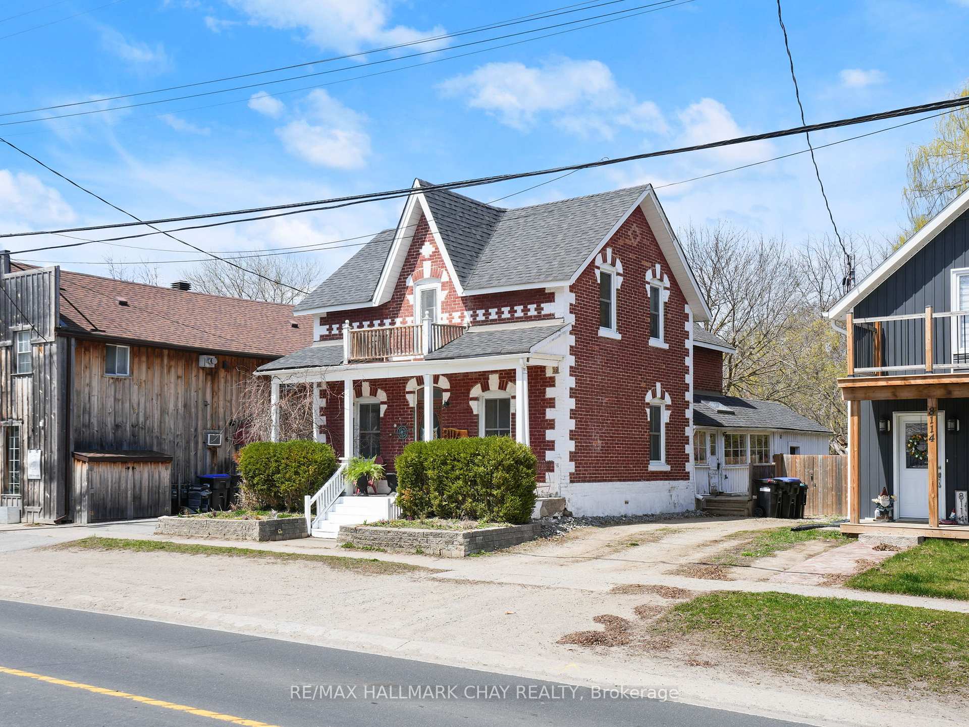 8116 Main Street, Adjala-Tosorontio — photo 2 of 5