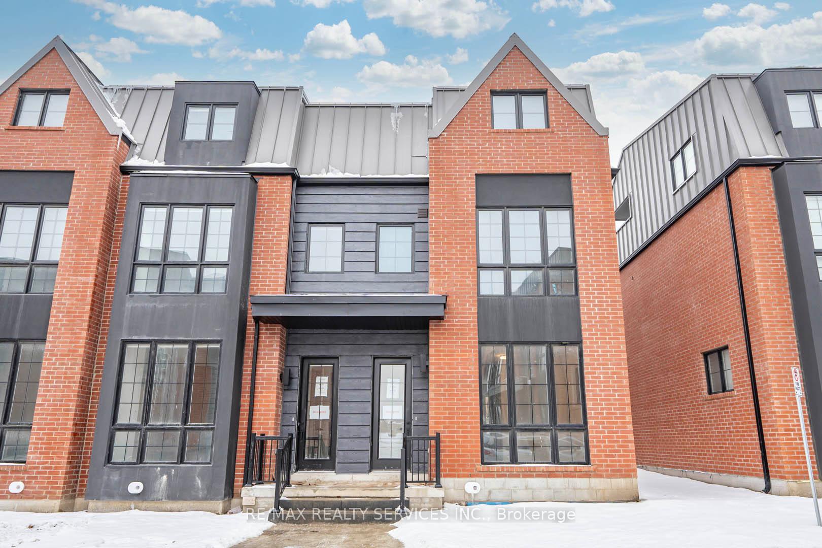 35 Alton Crescent, Vaughan, ON L6S 3E7