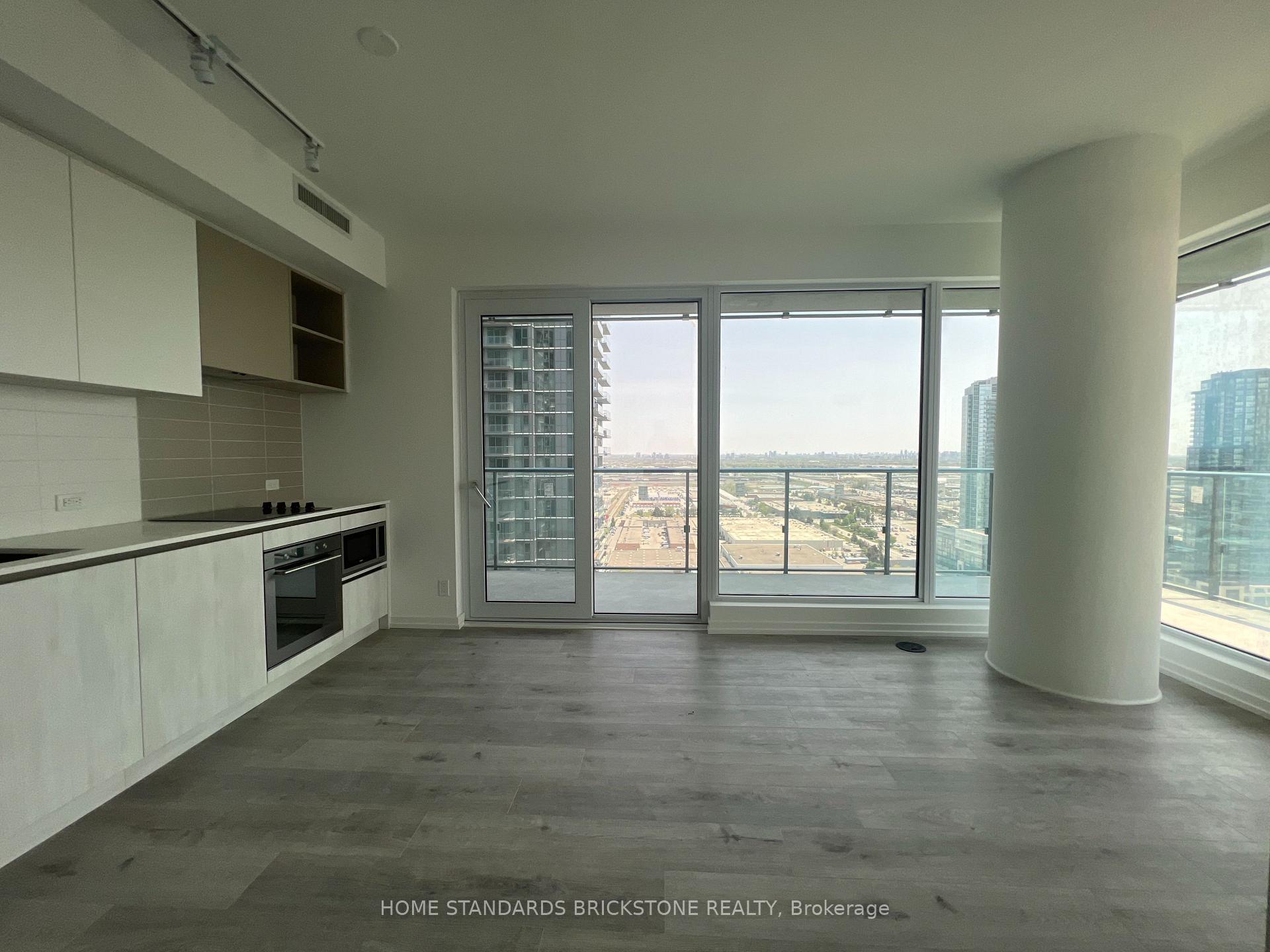 7890 Jane Street 2812, Vaughan, ON L4K 4R6