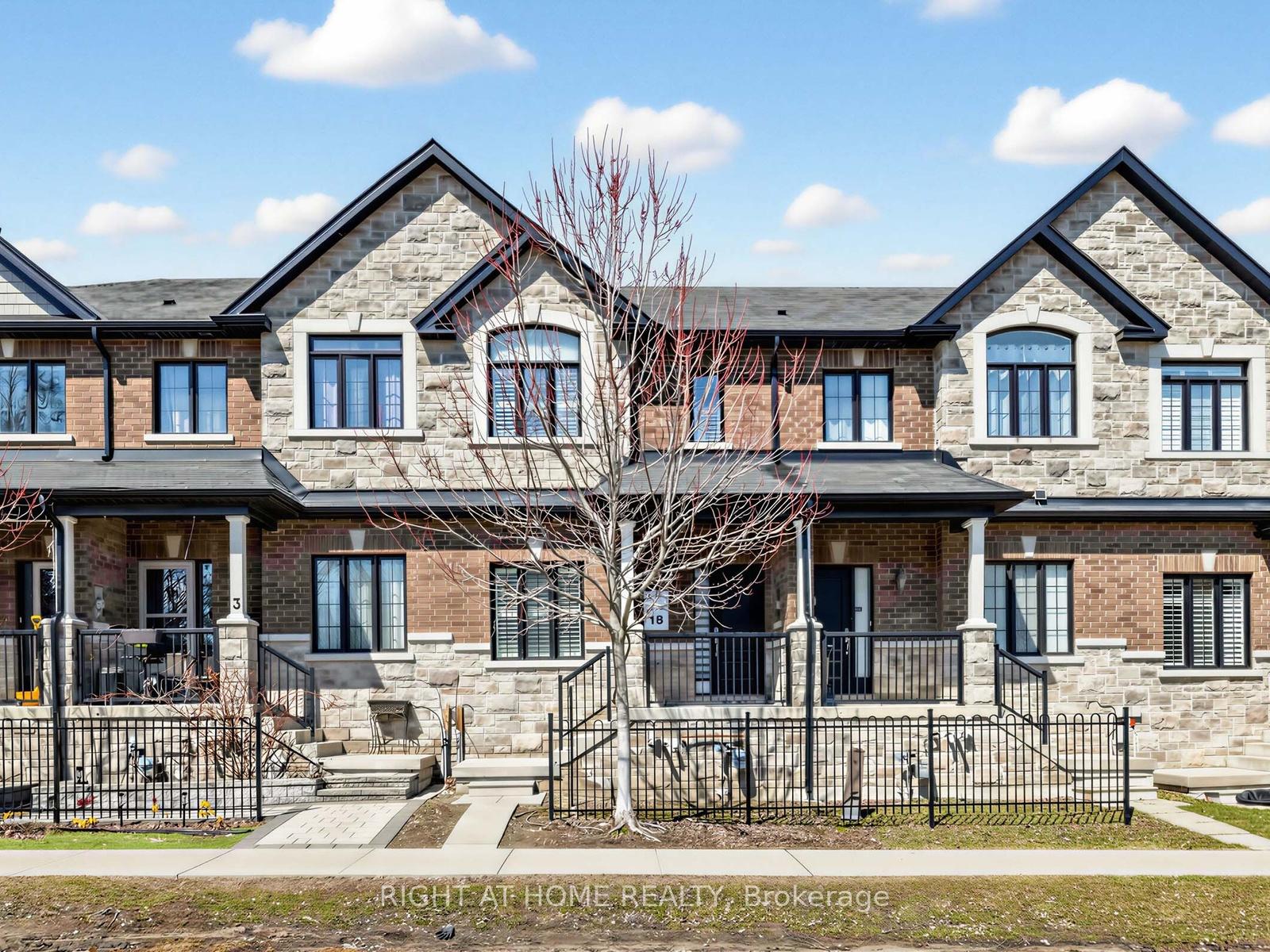 5 Zenyatta Lane, East Gwillimbury, ON L9N 1A0
