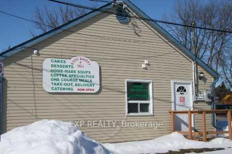 51 Lake Drive, Georgina — photo 3 of 5