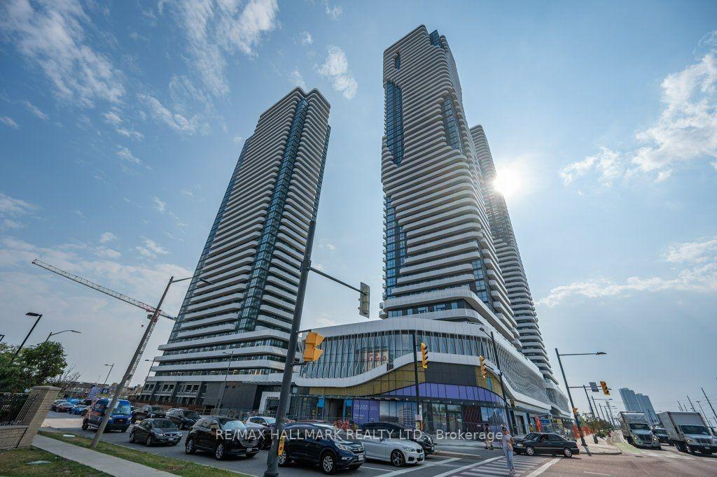 28 Interchange Way 2710, Vaughan, ON L4K 0P8