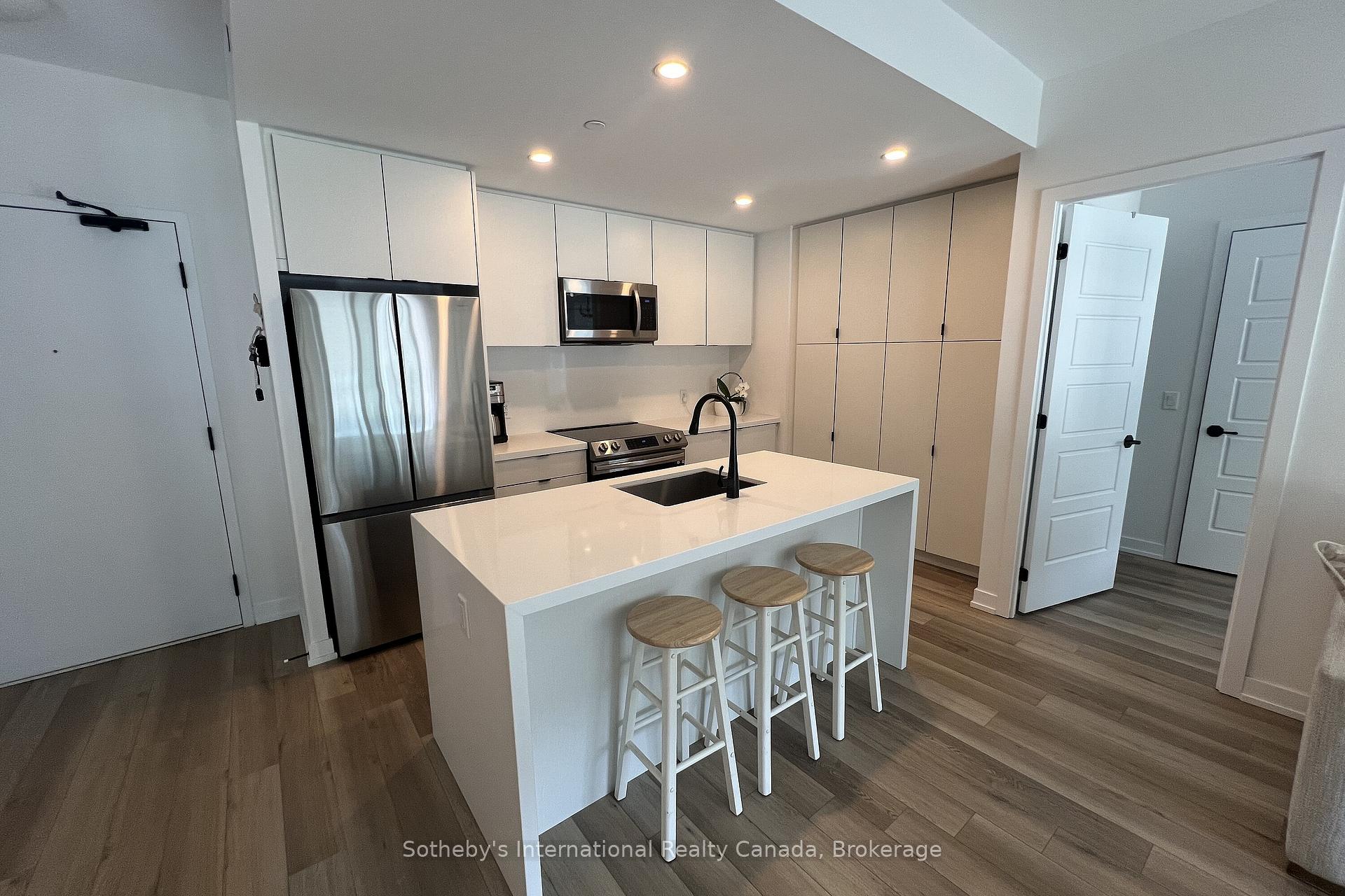 415 Sea Ray Avenue 223, Innisfil, ON L9S 0R5