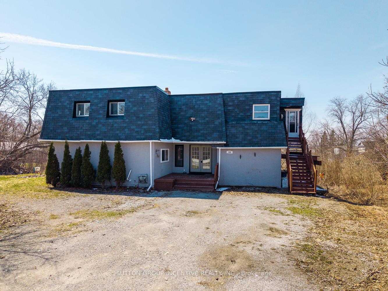300 Metro Road N, Georgina, ON L4P 3C8