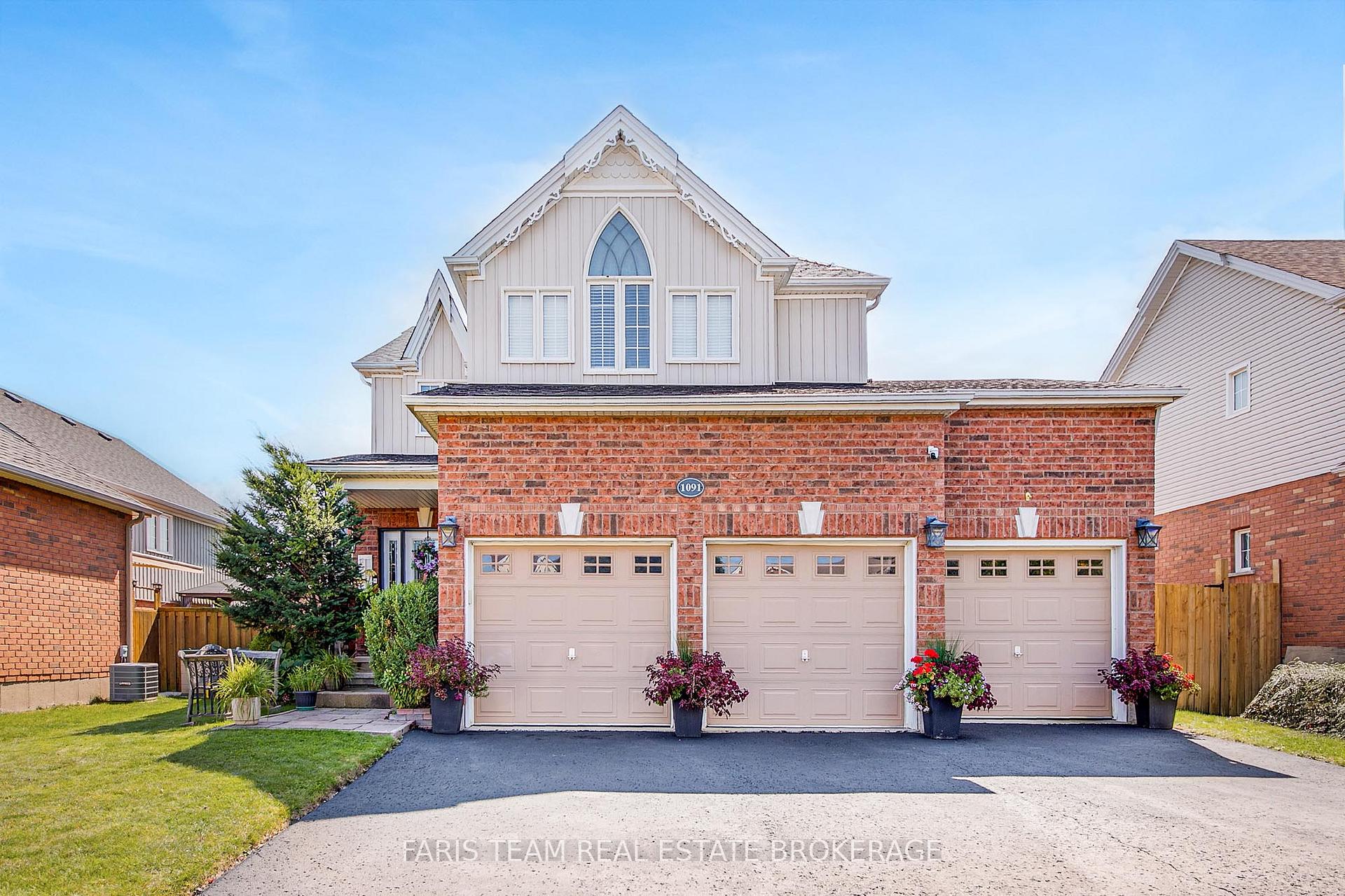 1091 Booth Avenue, Innisfil, ON L9S 4W6