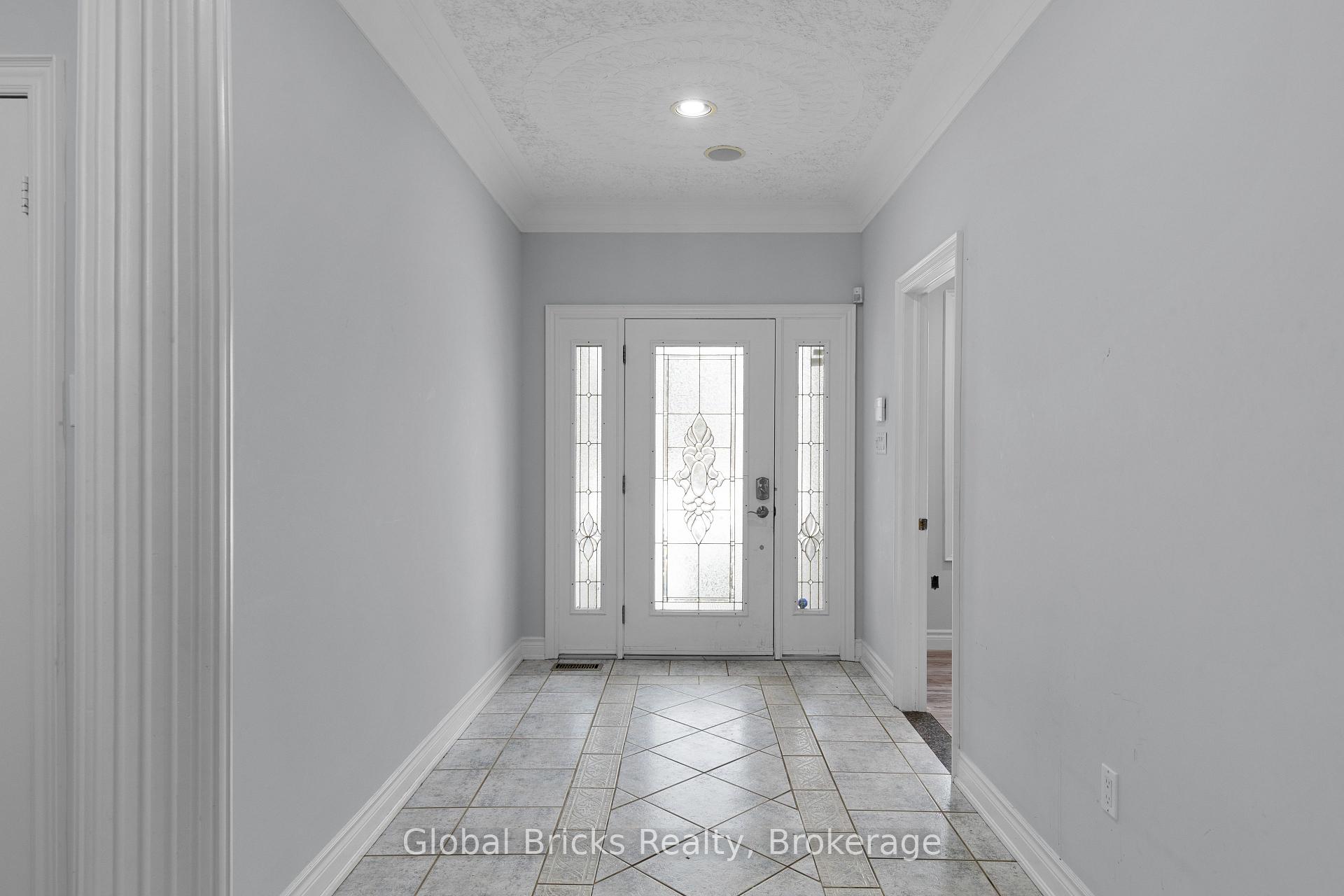 14 Fisher Drive, Adjala-Tosorontio — photo 4 of 5