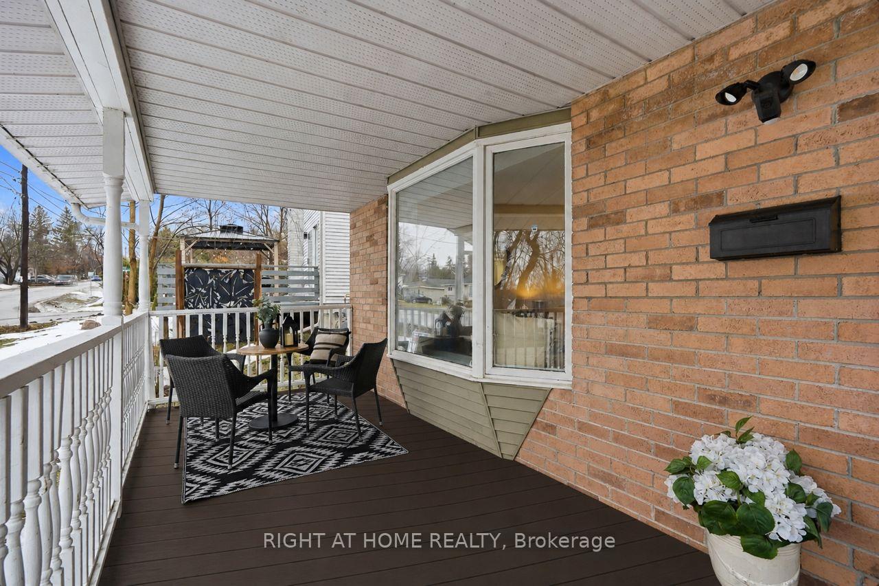 259 Glenwoods Avenue, Georgina — photo 5 of 5