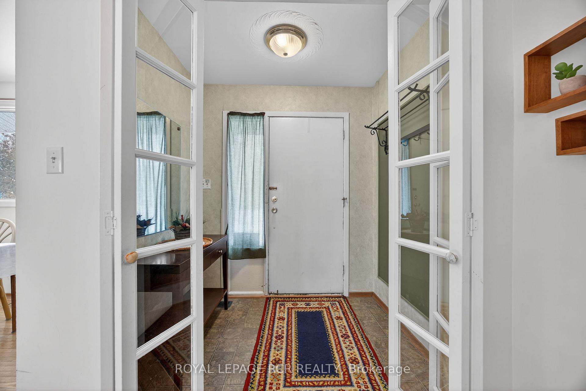 24 Drummond Street, Adjala-Tosorontio — photo 4 of 5