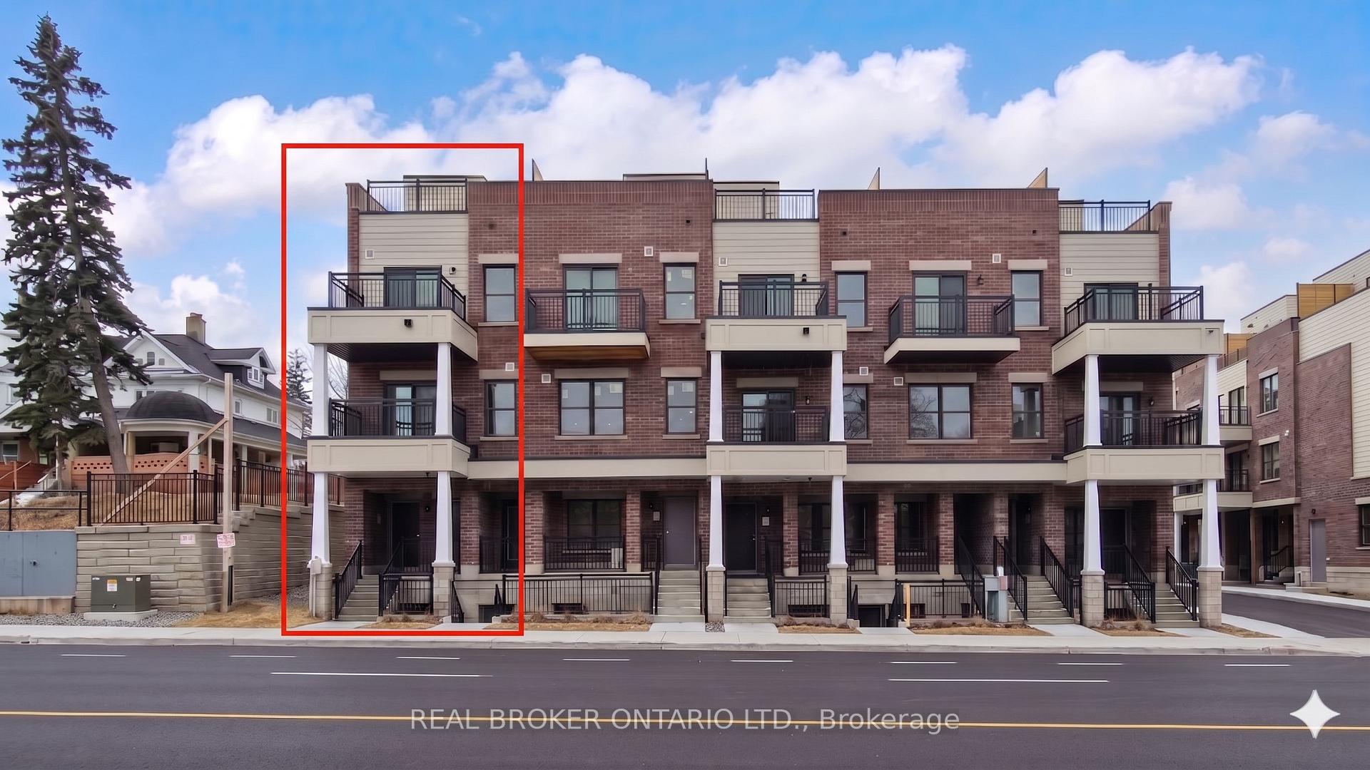 15100 Yonge Street N 216, Aurora, ON L4G 4C8