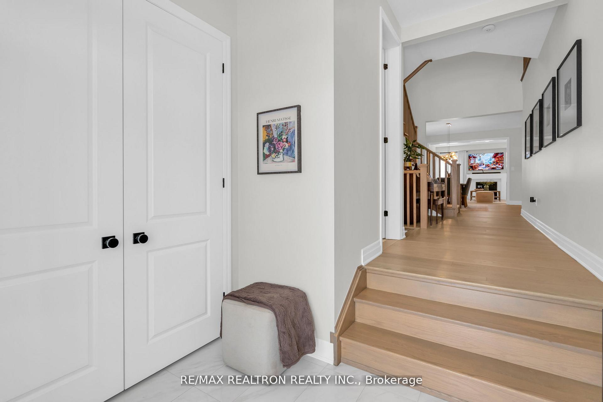 669 Newlove Street, Innisfil — photo 3 of 5