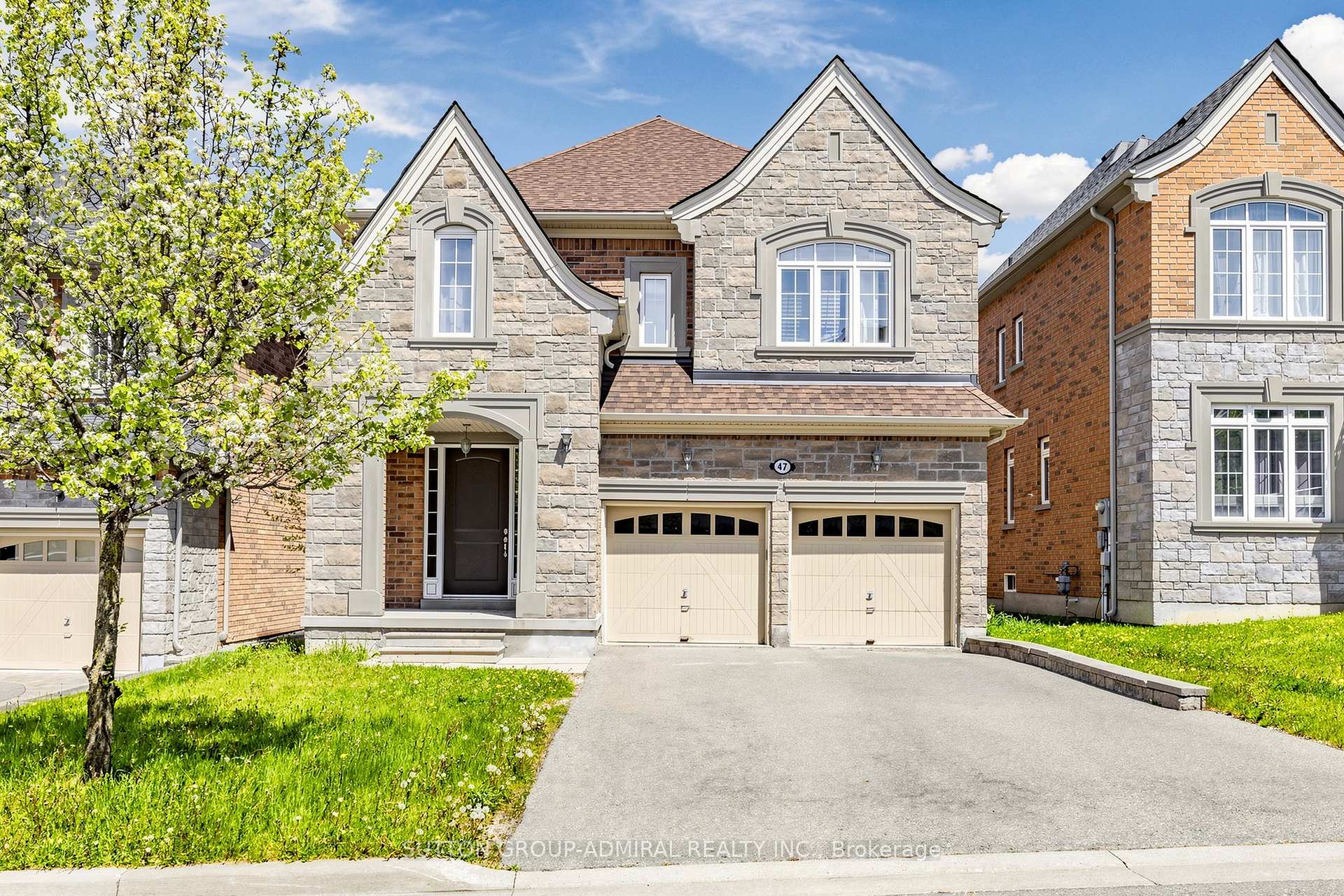 47 Edison Place, Vaughan, ON L6A 0N9