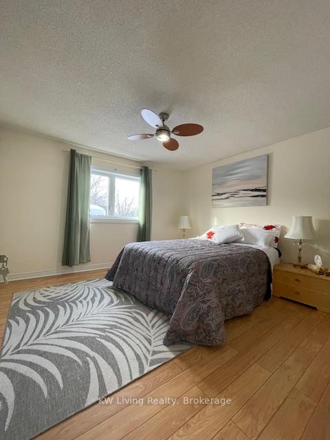 93 Sunbird Boulevard Upper, Georgina — photo 2 of 5