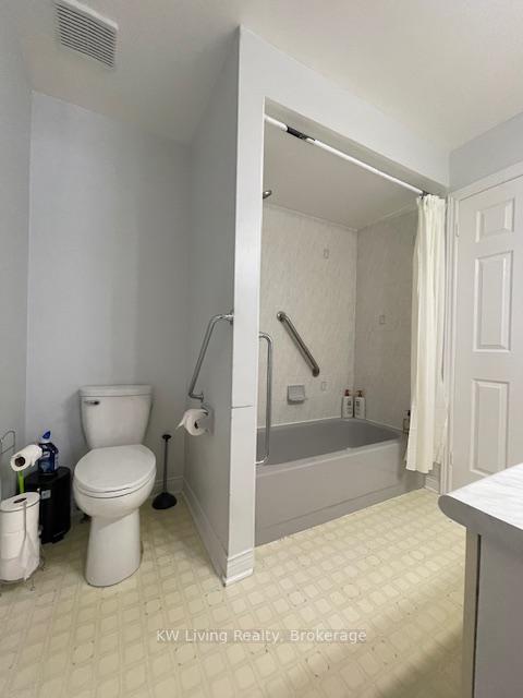 93 Sunbird Boulevard Upper, Georgina — photo 4 of 5