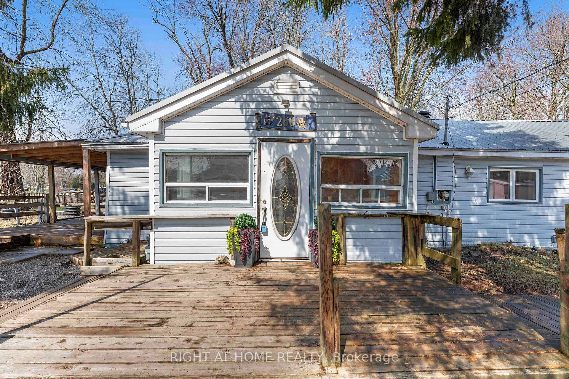 260 Beach Road, Innisfil — photo 3 of 5